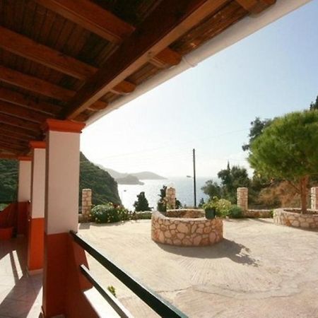 Paleopalace Παλαιοκαστρίτσα Εξωτερικό φωτογραφία