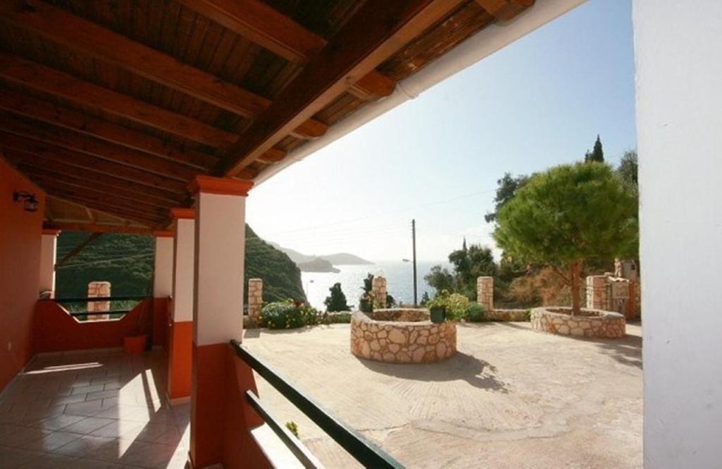 Paleopalace Παλαιοκαστρίτσα Εξωτερικό φωτογραφία