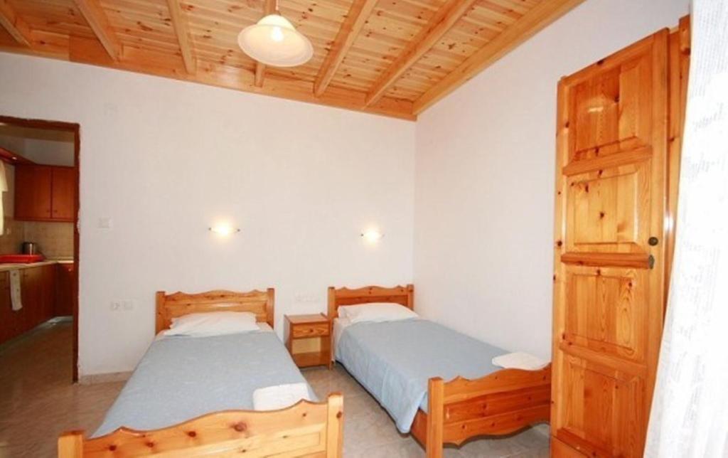 Paleopalace Παλαιοκαστρίτσα Εξωτερικό φωτογραφία